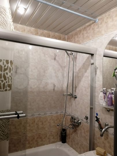 2-к. квартира, 50 м², 5/5 эт.