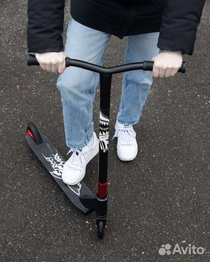 Трюковой самокат новый