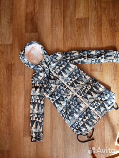 Куртка демисезонная на девочку 158