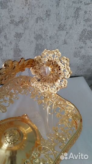 Ваза для фруктов на ножке стекло