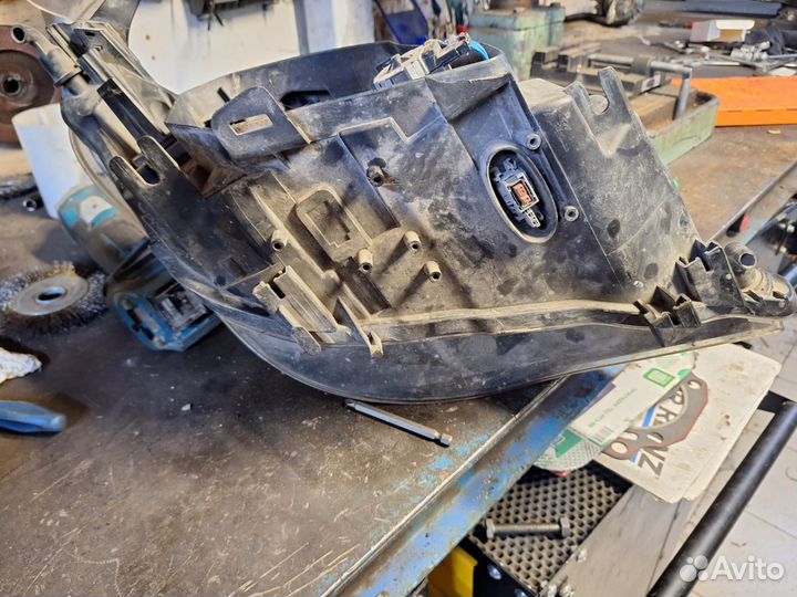 Фара передняя левая bmw 5 e60/e61