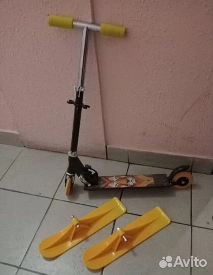 Самокат -снегокат