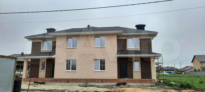 Таунхаус 140 м² на участке 5 сот.