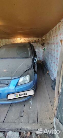 Kia Rio 1.4 МТ, 2007, битый, 90 000 км
