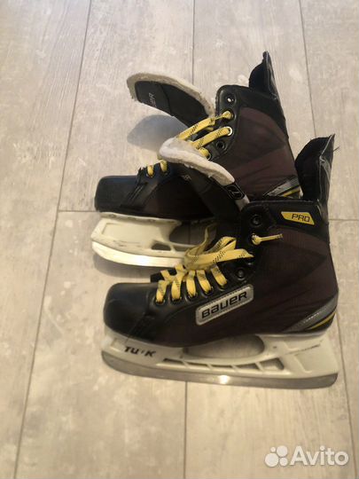 Коньки bauer supreme pro 41р