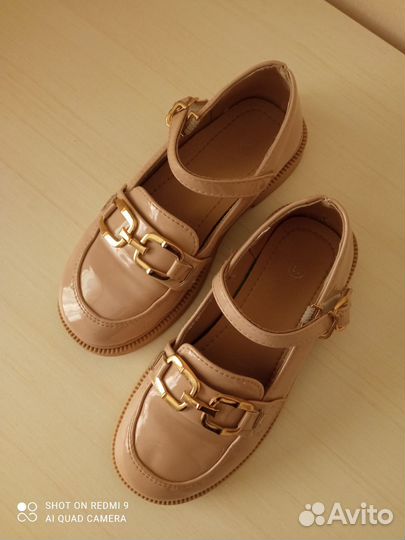 Туфли на девочку 31