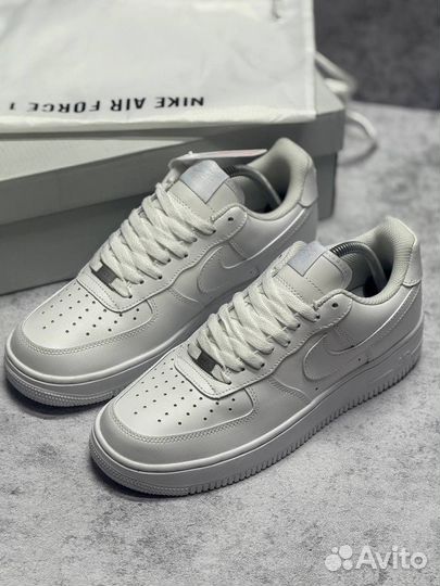 Кроссовки Nike air force 1 luxe