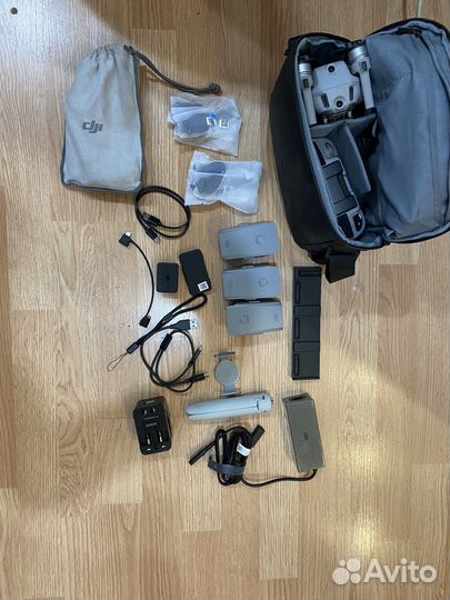 Квадрокоптер DJI Mavic Air 2 Fly More Combo