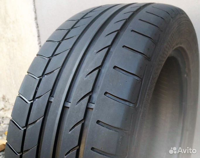 Dunlop SP Sport Maxx TT 215/55 R16 93Y