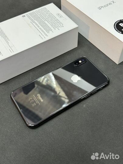 iPhone X, 64 ГБ