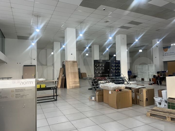 Торговая площадь, 1000 м²