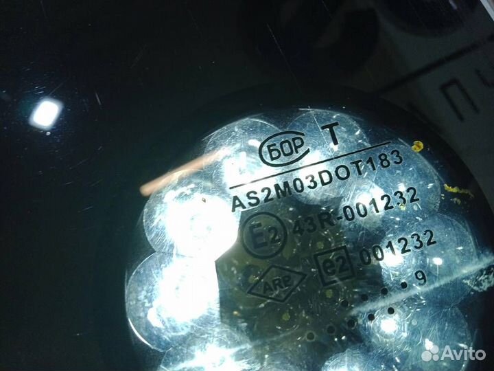 Стекло двери задней правой Renault Logan 2005