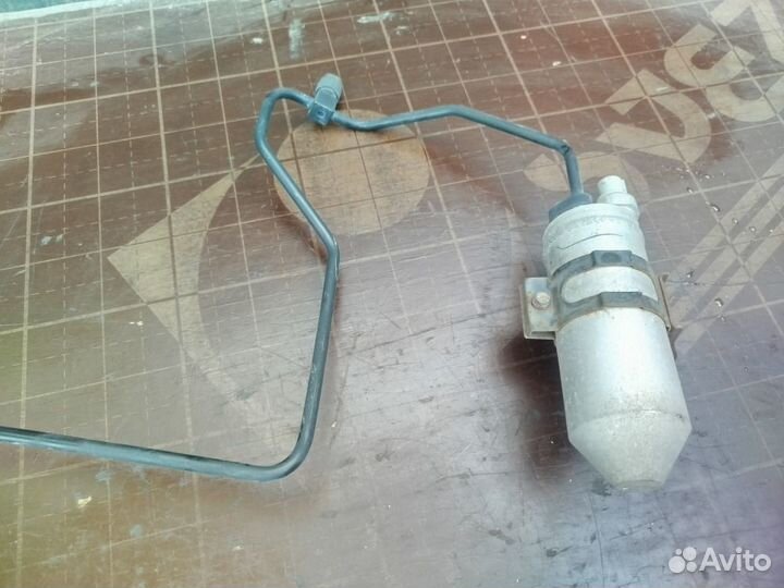 Трубка кондиционера Honda Saber UA4 2001