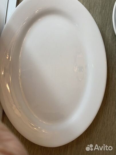 Тарелка овальная