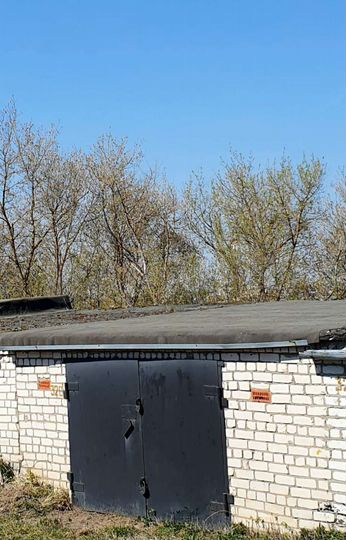 Гараж, > 30 м²
