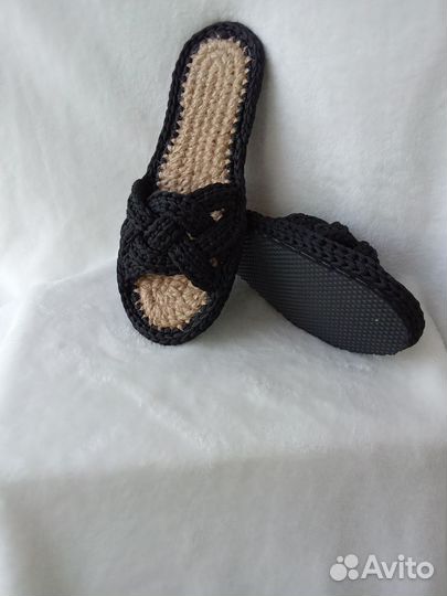 Шлепанцы вязанные