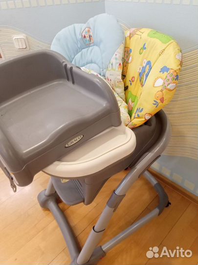 Стульчик для кормления Graco Blossom 6 in 1