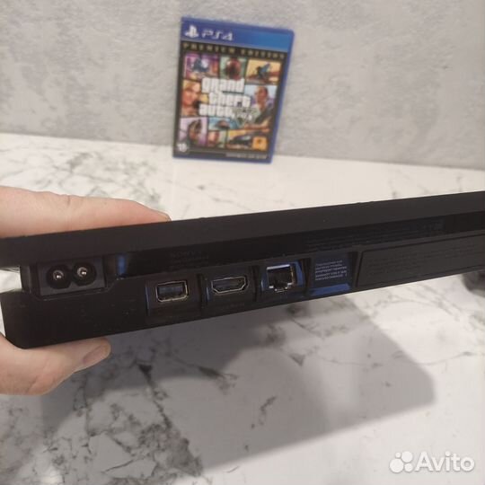 Sony PS4 Slim + GTA 5