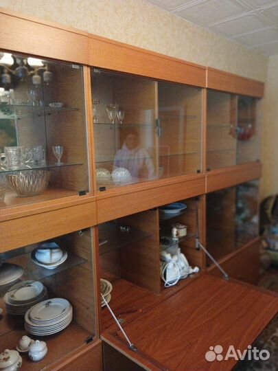 Стенка в гостиную