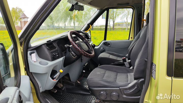 Ford Transit микроавтобус, 2006