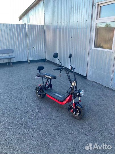 Электросамокат с сиденьем