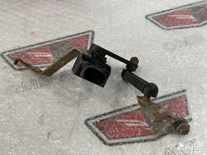 Датчик дорожного просвета BMW 3 F30/31