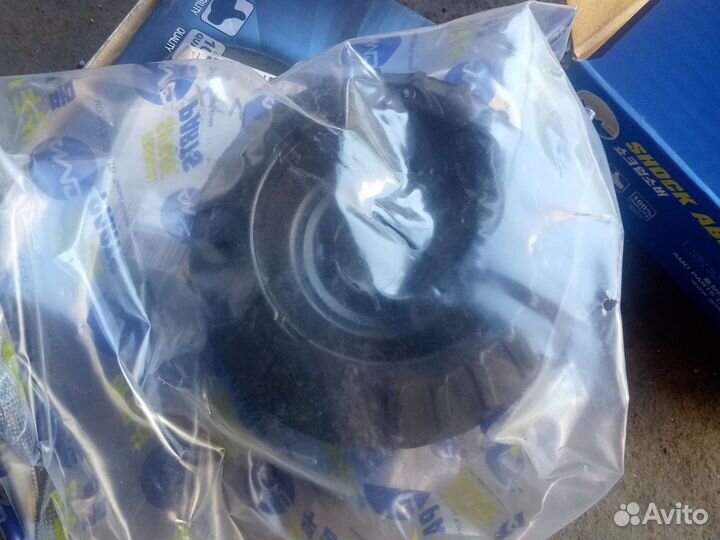 Опоры стоек. Крабы