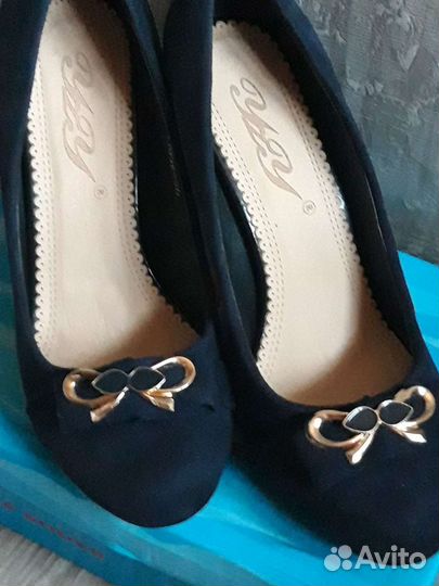 Туфли женские замшевые 36 размер новые