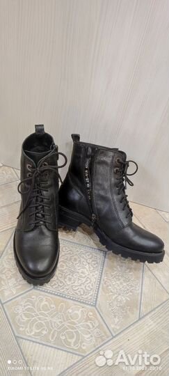 Ботинки демисезонные женские