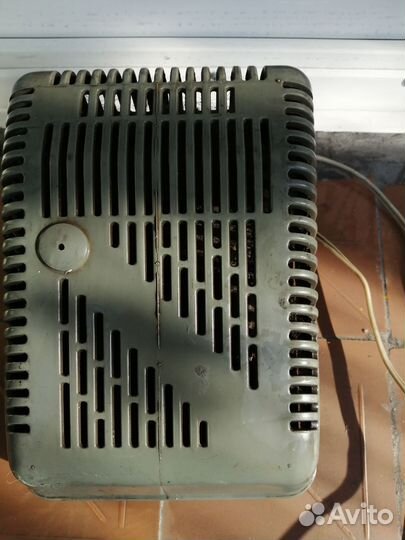 Стабилизатор напряжения и 220 В бу