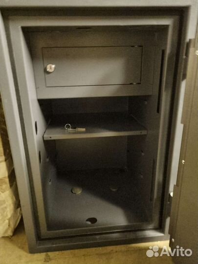 Огневзломостойкий сейф Valberg Гарант 67 T EL