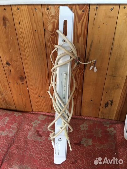 Полки и ящики для холодильника Бирюса 143