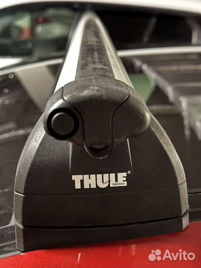 Багажник на крышу thule