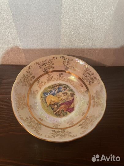 Тарелка плоская 