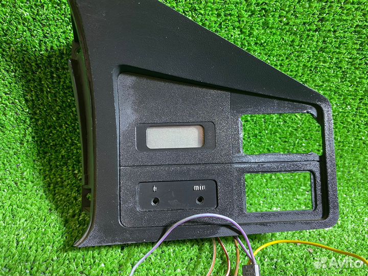 Электронные часы BMW 5 series E28