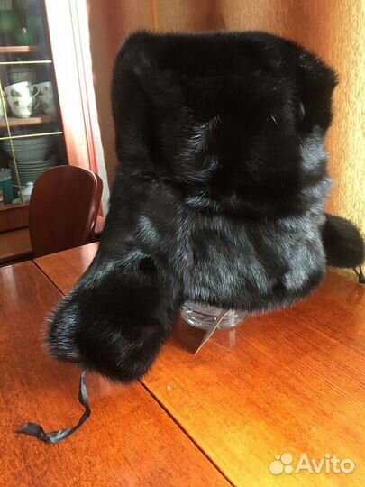 Продам новую норковую мужскую шапку