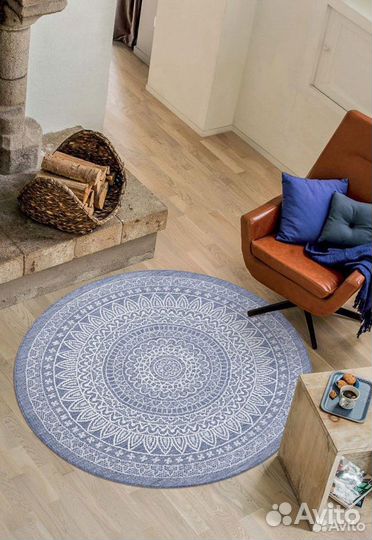 Ковер 120 на 120 см новый