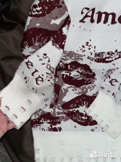 Свитер женский