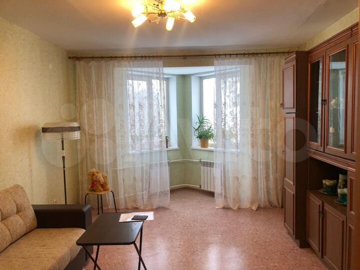 3-к. квартира, 65 м², 3/3 эт.