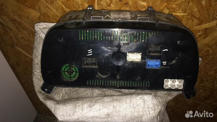 Щиток Мерседес Аксор