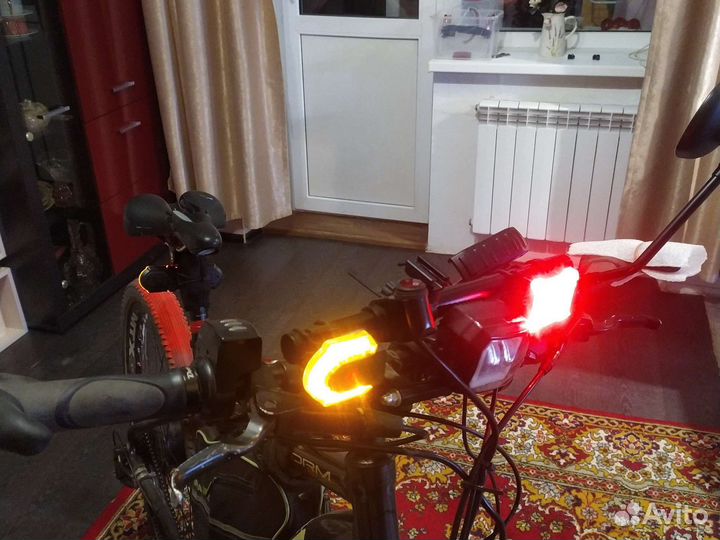 Поворотники И стоп-сигнал на велосипед