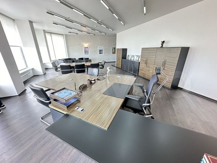 Офис, 1252 м²