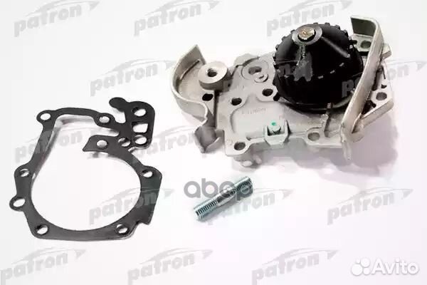 Насос водяной R-135 renault megane 1.6I 95