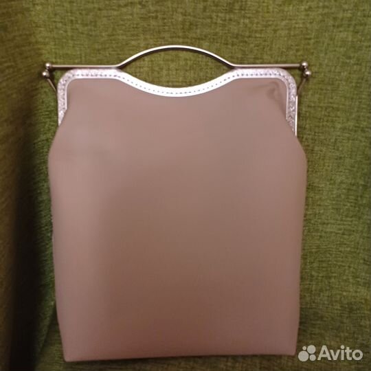 Сумка женская на фермуаре Снегири