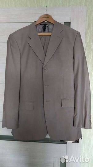 Брючный костюм