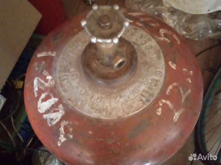 Газовая плита, + баллон с редуктором