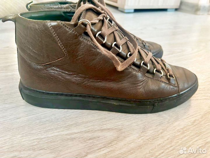 Balenciaga Arena high