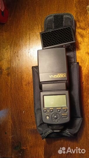 Вспышка yongnuo 568 ex