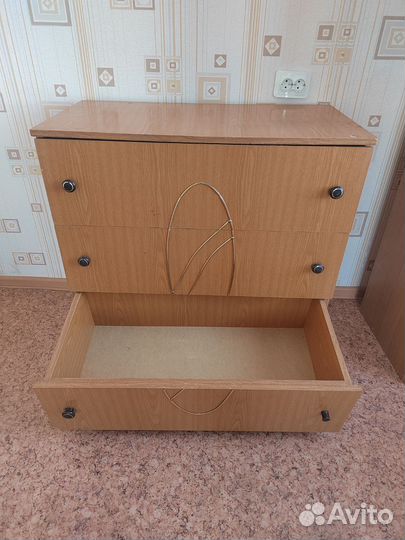 Шкафы и комоды бу