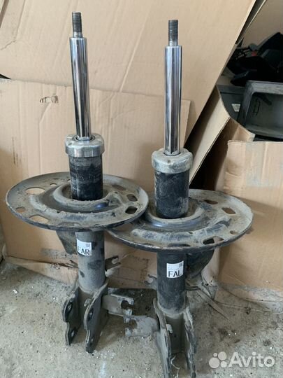 Передние амортизаторы camry 70